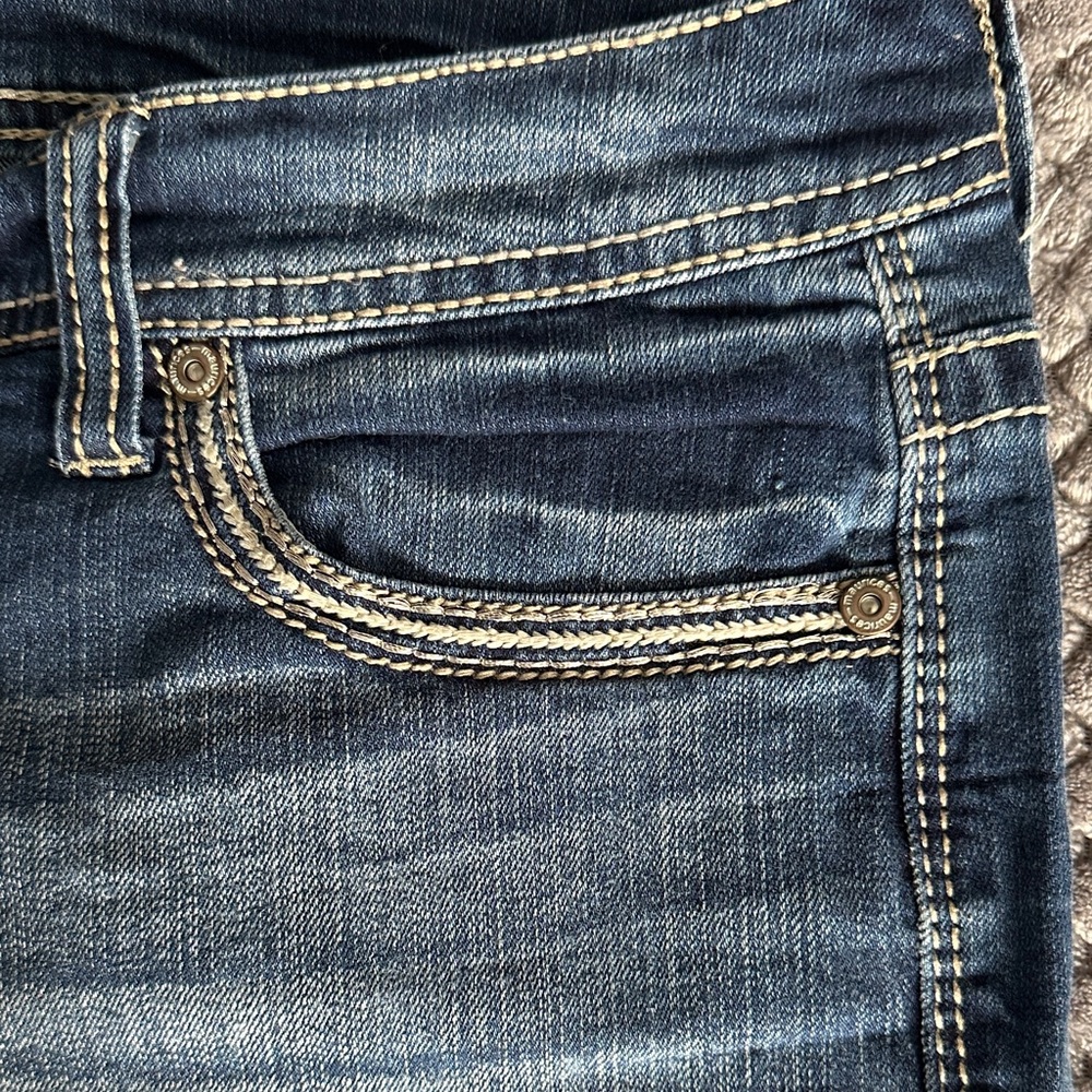 Maurices Jean Shorts - Picture 5 of 6